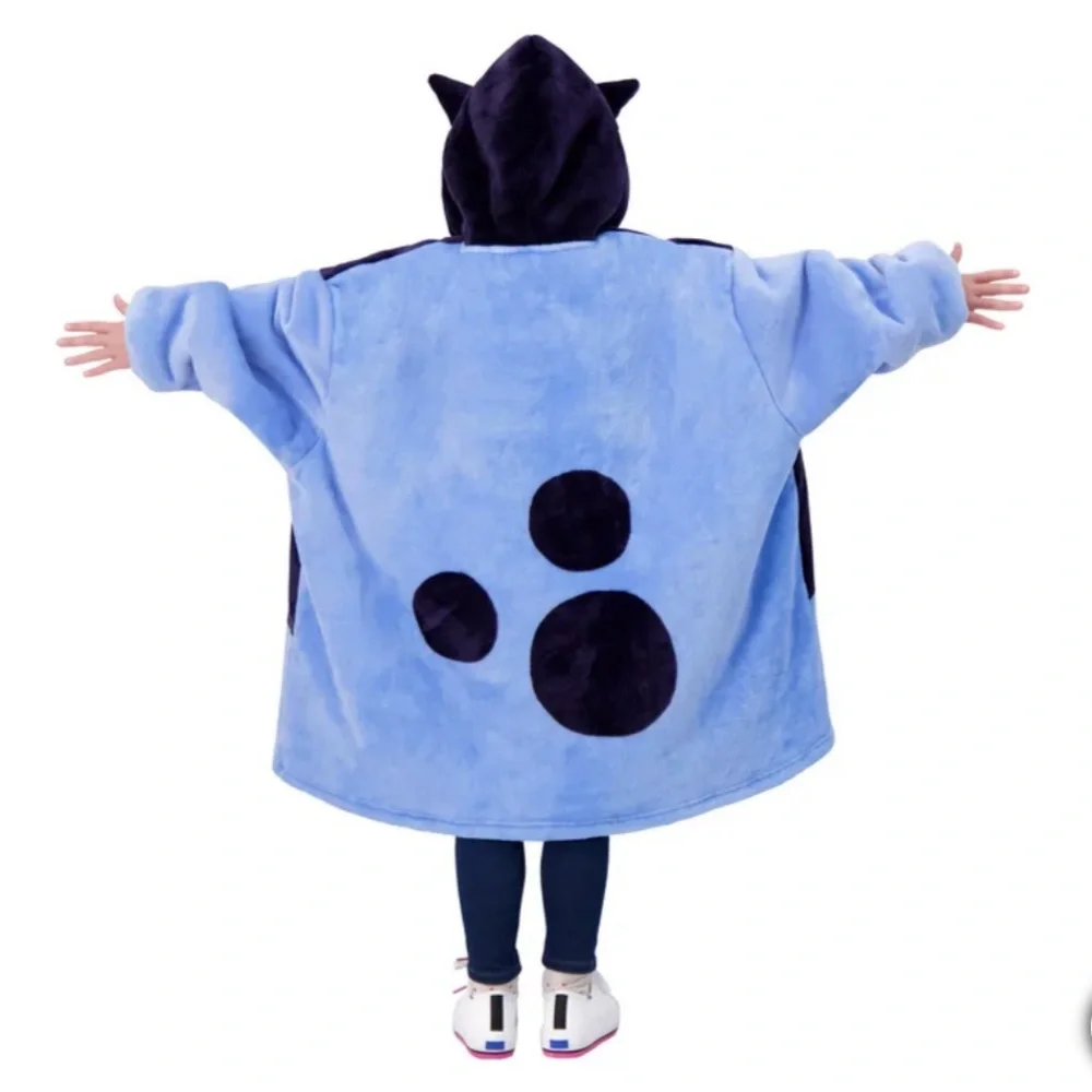 Bluey Wayy Big Oversized Hoodie Blanket NWT - Picture 4 of 5